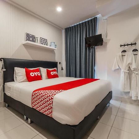 Oyo 960 The Urban Age Deluxe Ξενοδοχείο Μπανγκόκ Εξωτερικό φωτογραφία
