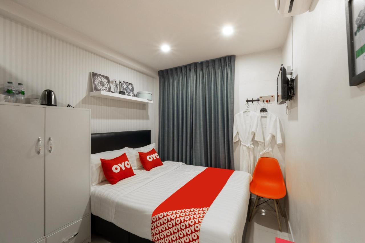 Oyo 960 The Urban Age Deluxe Ξενοδοχείο Μπανγκόκ Εξωτερικό φωτογραφία