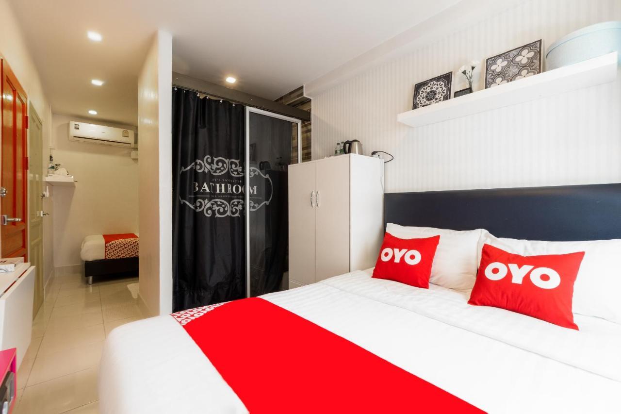 Oyo 960 The Urban Age Deluxe Ξενοδοχείο Μπανγκόκ Εξωτερικό φωτογραφία