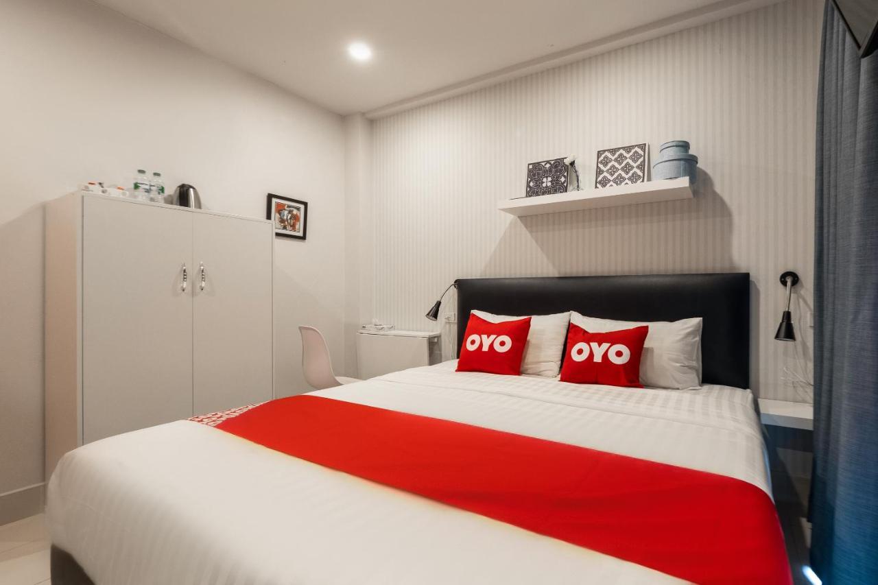 Oyo 960 The Urban Age Deluxe Ξενοδοχείο Μπανγκόκ Εξωτερικό φωτογραφία